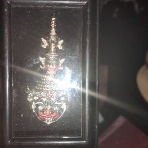 Elegant Gold and Red Pendant